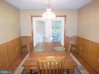 101 Freedom Rd, Locust Grove, VA 22508 - photo 4