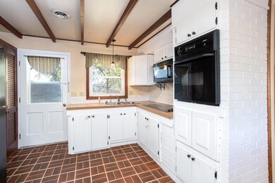 140 Hillcrest Dr, Circleville, OH 43113 - photo 7