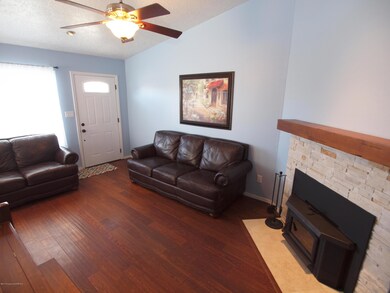 3918 Buckingham St, Farmington, NM 87402 - photo 2