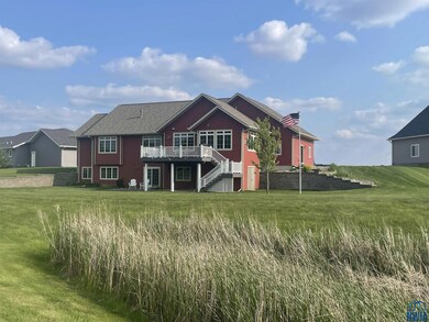 240 N Pond Dr, Jackson, MN 56143 - photo 3