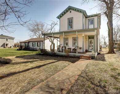 418 4th St, West Point, VA 23181 - photo 2