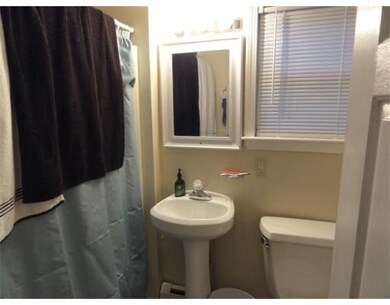 104 Flint St, Lynn, MA 01905 - photo 4