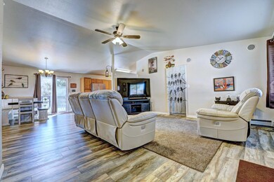 432 Marianne Dr, Grand Junction, CO 81504 - photo 4