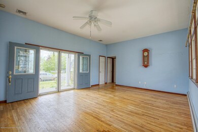 930 Pine St, Keyport, NJ 07735 - photo 4
