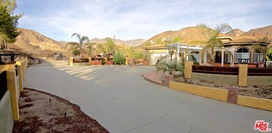 Exterior Parking
