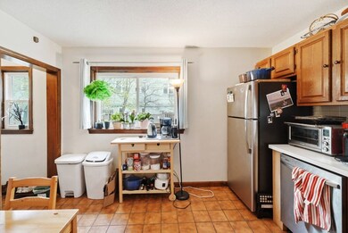 10 Clary St unit 2, Cambridge, MA 02139 - photo 6