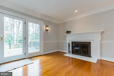 2939 Fort Lee St, Herndon, VA 20171 - photo 5