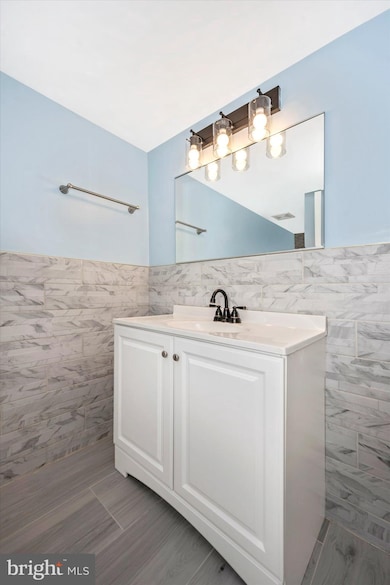 15704 Dorset Rd unit 104, Laurel, MD 20707 - photo 5