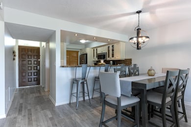 3050 Presidential Way unit 305, West Palm Beach, FL 33401 - photo 4