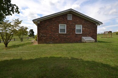 1445 Vanarsdall Rd, Harrodsburg, KY 40330 - photo 5
