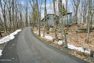 206 Canoe Brook Dr, Hawley, PA 18428 - photo 2