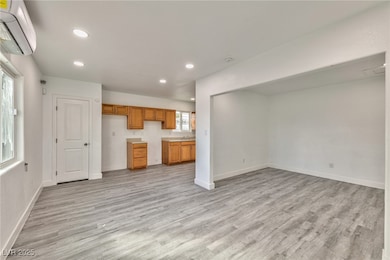 339 N 10th St unit 2, Las Vegas, NV 89101 - photo 6