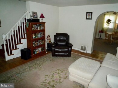 3003 W Court Ave, Claymont, DE 19703 - photo 2