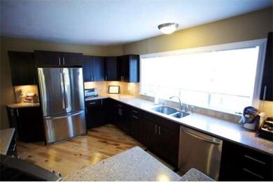 136 Skeele St, Chicopee, MA 01013 - photo 5