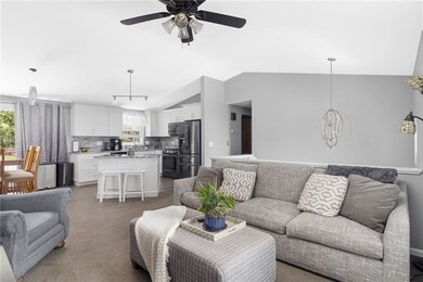 14 Whispering Pines, Cumberland, RI 02864 - photo 5