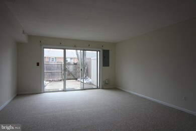8418 Forrester Blvd unit 578, Springfield, VA 22152 - photo 6