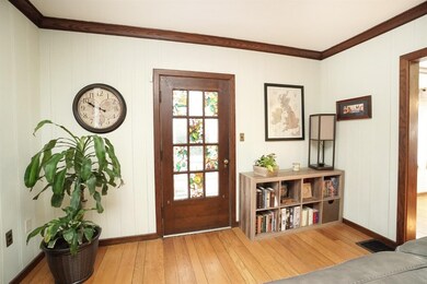 91 W Sharon Rd, Cincinnati, OH 45246 - photo 6