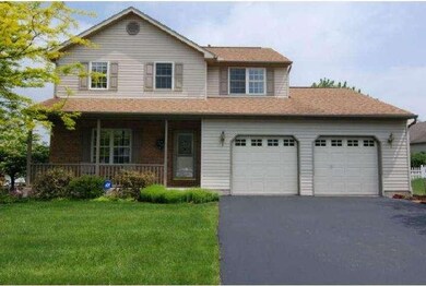 3700 Wyoming Dr S, Reading, PA 19608 - photo 2