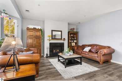 3239 Wexford Dr, Traverse City, MI 49685 - photo 3