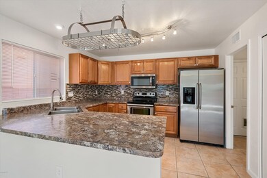 Kitchen (2)