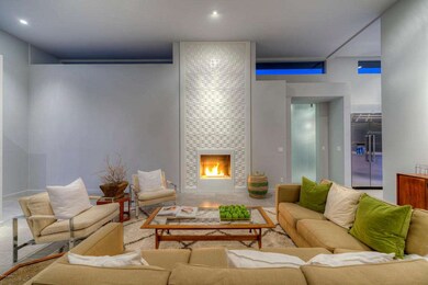 006_Living Room Fireplace