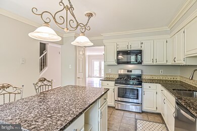 7749 Jewelweed Ct, Springfield, VA 22152 - photo 6