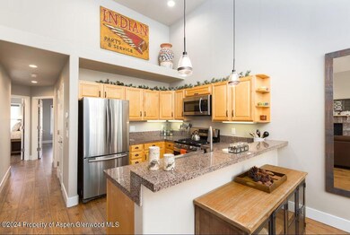 Kitchen well equipped for a great stay.