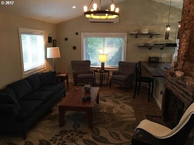 1125 SW Galley Ave, Lincoln City, OR 97367 - photo 4