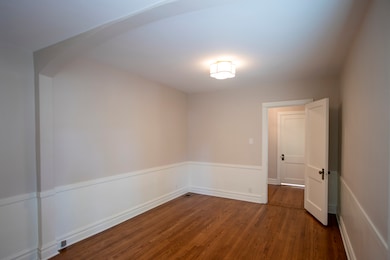 1100 S East Ave, Oak Park, IL 60304 - photo 2