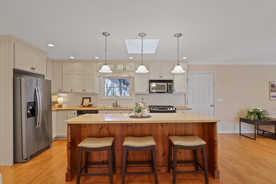 320 Airport Ave, Wisconsin Rapids, WI 54494 - photo 2