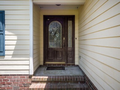 202 Grassy Ct Entry Way