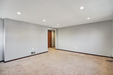834 Pennsylvania Ave unit 2, Lyndhurst, NJ 07071 - photo 7