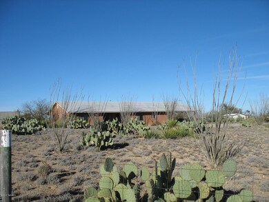 561 N Slate Dr, Vail, AZ 85641 - photo 3