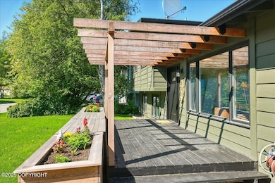 Main Entry w/Garden Beds