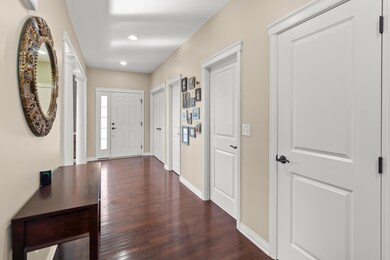 7485 Upper Cambridge Way (2)