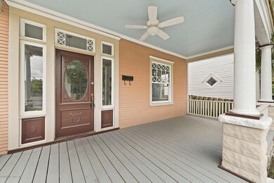 1729 N Market_004_WEB_preview