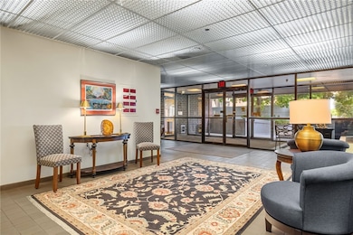 Washington Square Condos unit 509, Pittsburgh, PA 15228 - photo 5