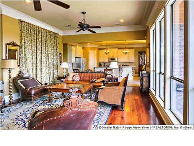 The Den has heart of Pine floors, John McArthur cu
