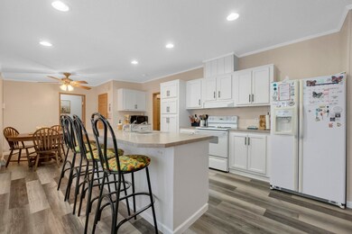 1006 N Franklin St, Garrett, IN 46738 - photo 7