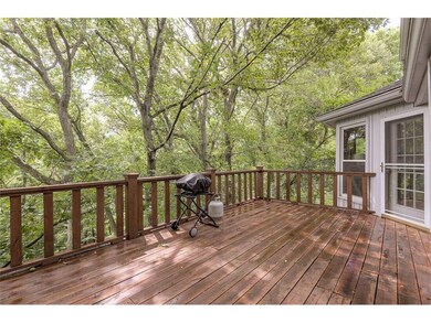 7637 Acuff Ln, Shawnee, KS 66216 - photo 6