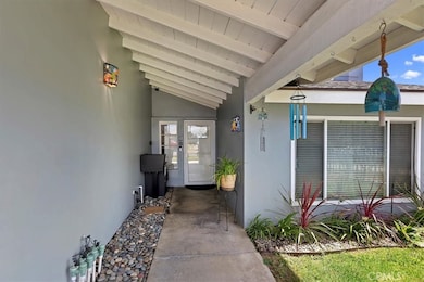 9430 True Ave, Downey, CA 90240 - photo 2