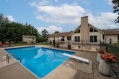 260 Jeffrey Ln, West Springfield, MA 01089 - photo 7