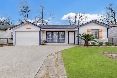 10006 Genemaury St, Houston, TX 77088 - photo 2