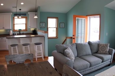 300 E Clark St, Kill Devil Hills, NC 27948 - photo 4