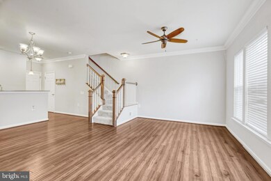 43611 Helmsdale Terrace, Chantilly, VA 20152 - photo 5
