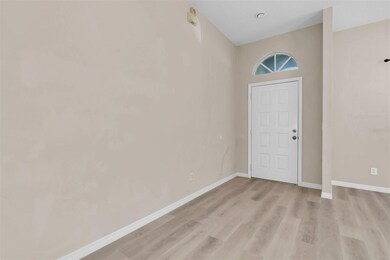 609 Lake Cypress Cir, Oldsmar, FL 34677 - photo 5