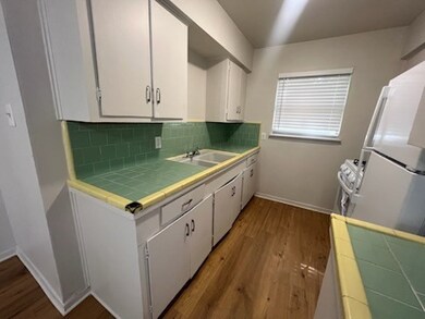 736 Neyland St, Houston, TX 77022 - photo 3