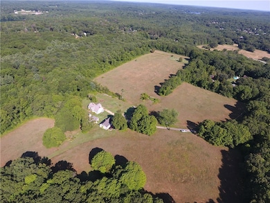 112 Winsor Ave, Johnston, RI 02919 - photo 2