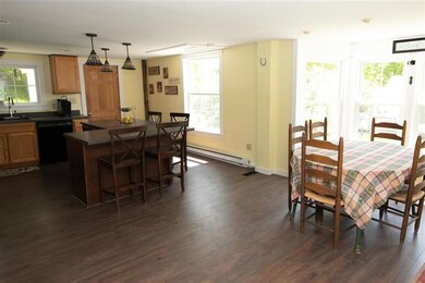 13 Commonwealth Ave, Ludlow, VT 05149 - photo 4