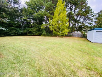 551 Chaucer Dr, Winterville, NC 28590 - photo 4